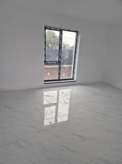 Casa 130mp ,parter cu placa Vorovesti - 8