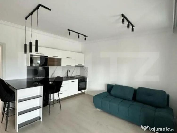 Casa cu 4 dormitoare, 4 bai si 2 bucatarii, terasa si beci - 2