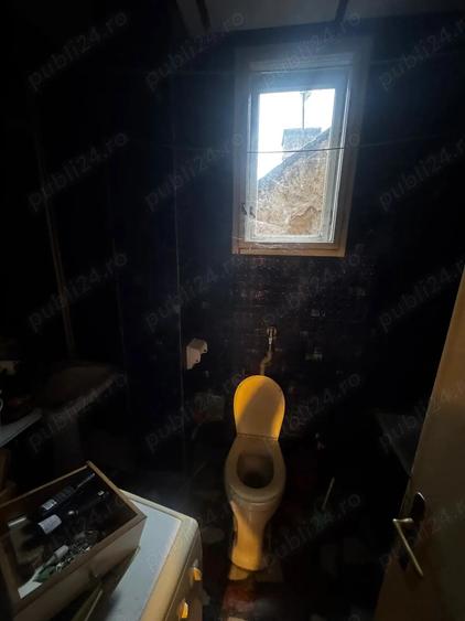 Vand apartament, zona centrala, 4 camere - 9