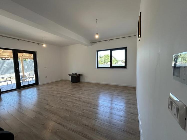 CASA CU 4 CAMERE + BECI SPATIOS , CAPAT CUG , TVA INCLUS IN PRET !!! - 5