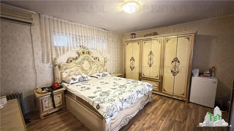 Casa individuala cu 8 camere in zona metrou Republica - 6