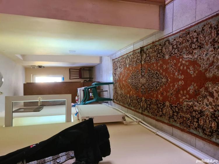 Vand casa la curte cu imbunatatiri - 5