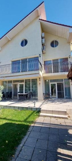 Exclusiv!Pensiune P+1+M pe partea marii  Eforie Nord-269.000 euro (Cod E8+E10) - 1