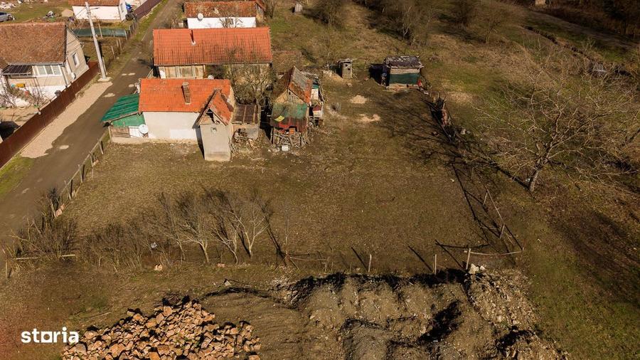 Teren intravilan de 302 mp in localitatea ?oimo? - 2
