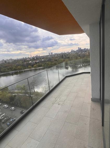 Apartament cu 2 camere decomandat în Colentina
