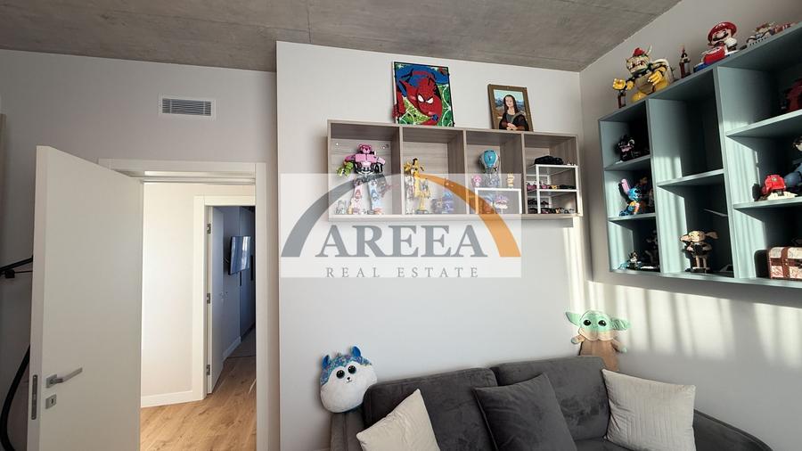 Duplex cu 4 camere cu Canalizare în Tunari