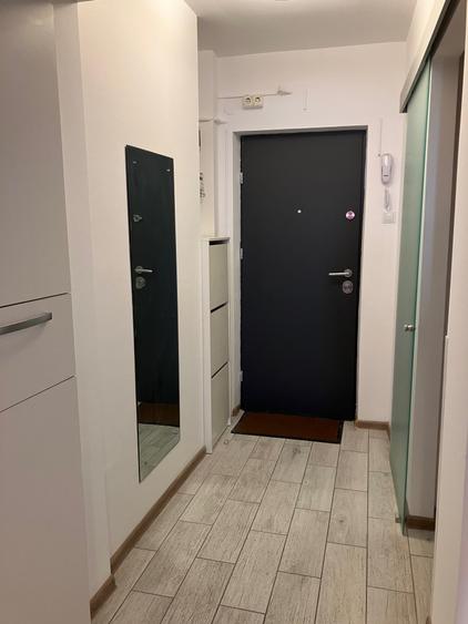 Inchiriere apartament 2 camere,4/4,renovat,mobilat utilat,modern si curat,600€ - 8