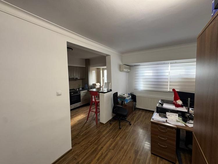 Apartament cu 2 camere de vanzare in zona Piata Unirii - 2