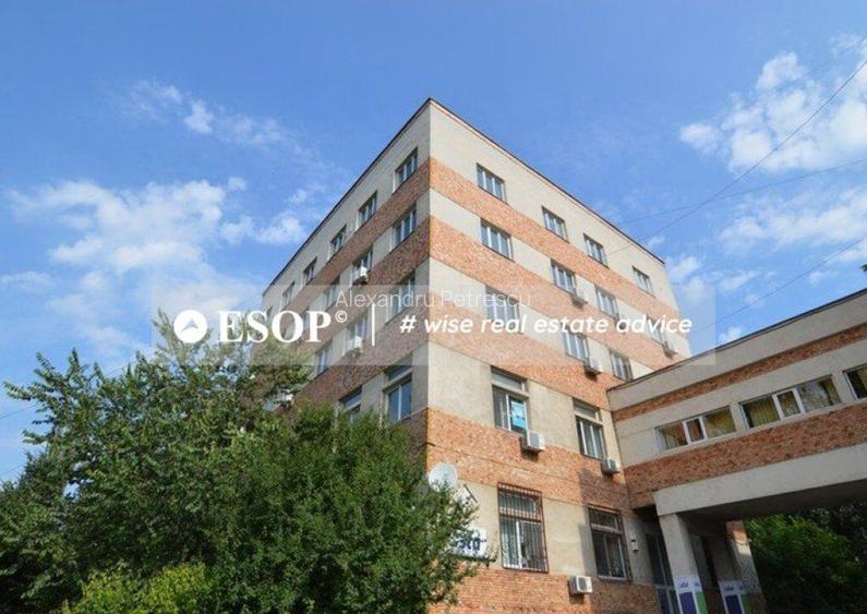 Spa?iu de birouri de 2,152mp de vanzare, ID 14132