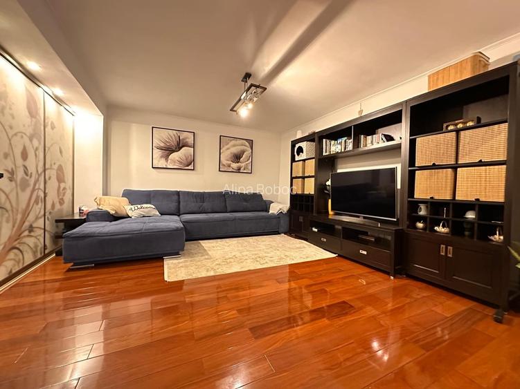 Vanzare apartament 3 camere decomandat, Mall Vitan, etaj 1/4, centrala termica Vanzare apartament 3 camere decomandat, Mall Vitan, etaj 1/4, centrala termica