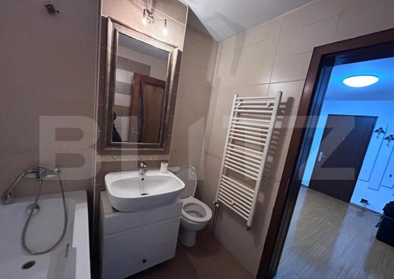 Apartament de inchiriat, 3 camere, spa?ios ?i luminos - 1