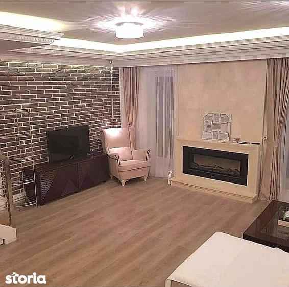 Apartament de inchiriat, 3 camere, balcon - 1