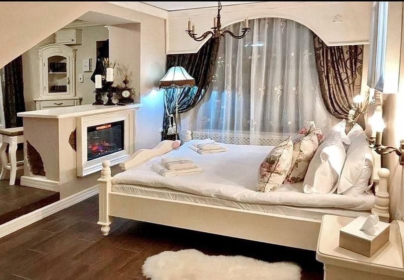 Casa cocheta pozitionata central - 1