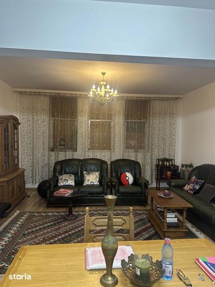 Campina - ultracentral - casa + Spa?iu comercial - 215000 Euro - 10