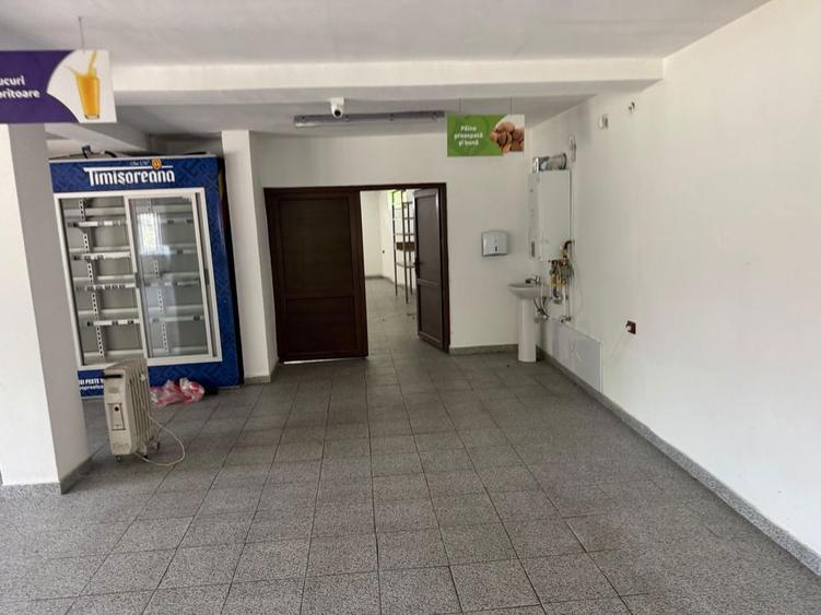 Spatiu comercial + hala industriala + teren 3200mp vanzare/inchiriere - 1