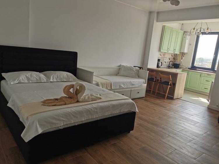 Studio elegant și rafinat la malul mării - O oportunitate unică &icirc;n Mamaia Nord - 2