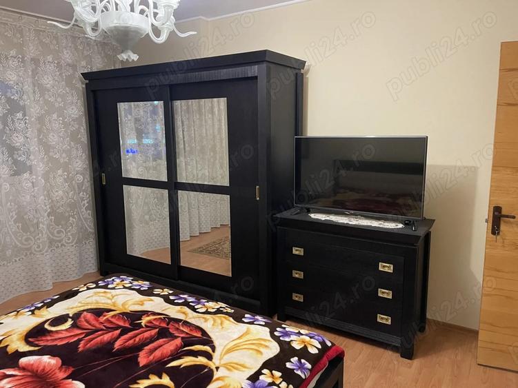 Apartament 2 camere de vanzare Pitesti, Fratii Golesti - 1