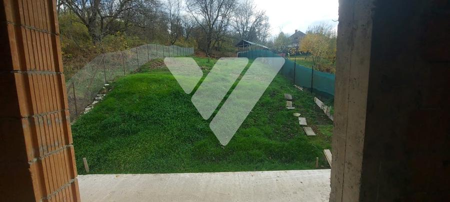 Casa la rosu cu fundatie si structura solida pe 2 niveluri in Cisnadie, - 5