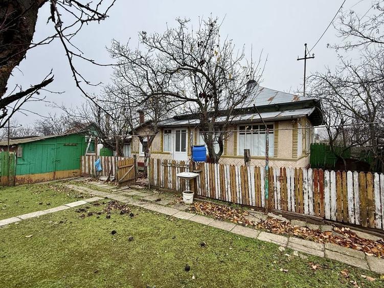 Casa la curte comuna Ulmu / Braila - 8