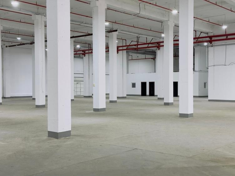 Spațiu industrial, de 12,000 mp, în Militari