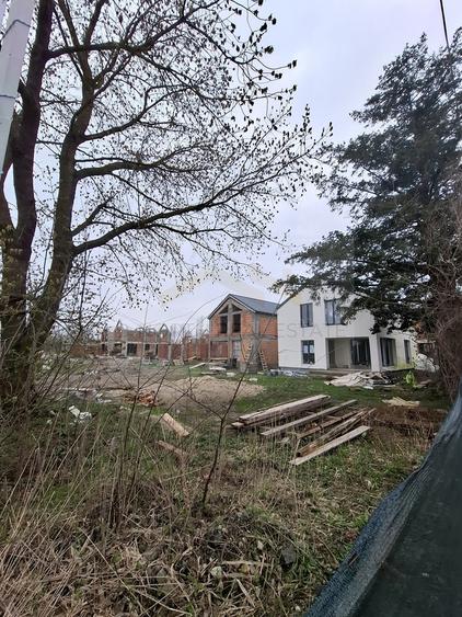 Vila, 1 Decembrie, Ilfov, cartier rezidential - 1