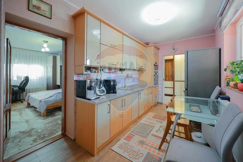 De vanzare Apartament cu 4 camere, langa Podul Centenarului - 29