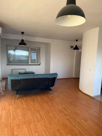 Ap tip Penthouse - Loc de parcare Privat - 2 cam - Centrala Proprie - 1