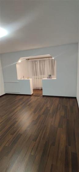 RECO . Apartament cu 2 camere . Rogerius . - 5