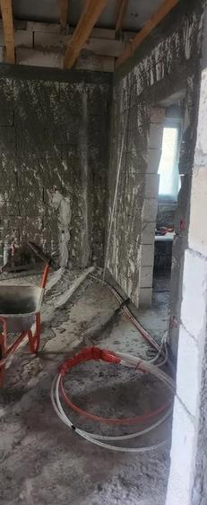 Casa de 80mp cu teren de 2000mp - 8