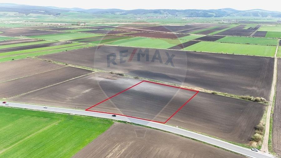Teren extravilan potențial industrial | 10.000 mp | Feldioara - 1