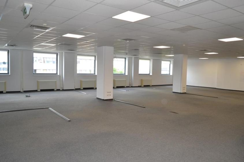 COMISION 0. Spatii in cladire de birouri centrala - 1