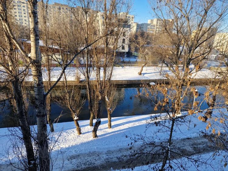 Particular inchiriez garsoniera 44mp Colentina - 2