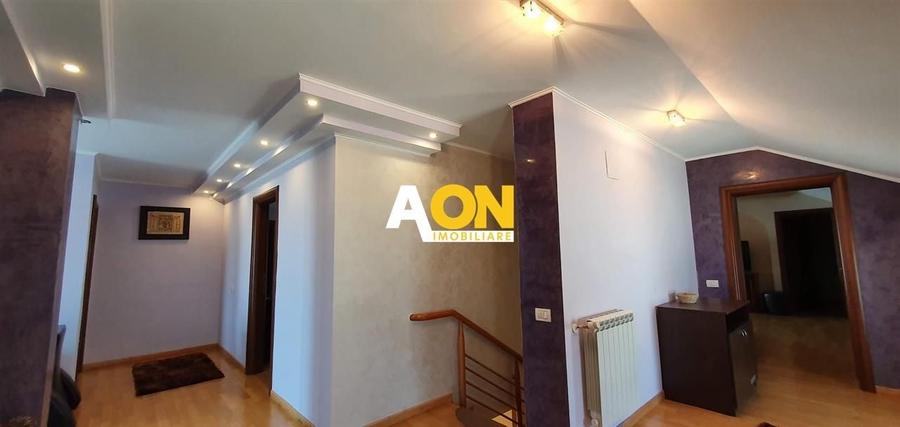 Casa 10 camere, ideala ca pensiune, zona Cetatii Alba Carolina - 9