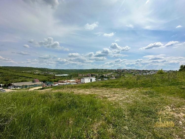 Teren intravilan in zona Hanul Pescarilor, str. Dealul lui Dumnezeu - 7