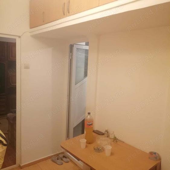 Vand apartament 2 camere - 2