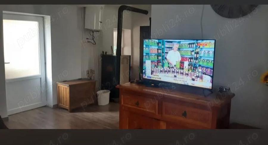 Vand casa in sat Hitias. - 1