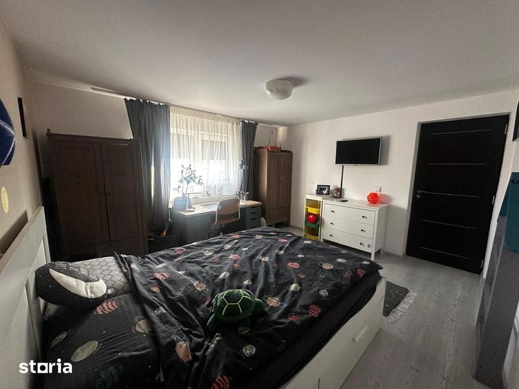 VAND CASA IN LOC.STEFANESTII DE JOS SAU SCHIMB CU APARTAMENT - 4