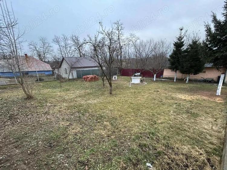 De vanzare casa cu teren de 1.279 mp, 62 mp construiti, 36.500 euro - 3