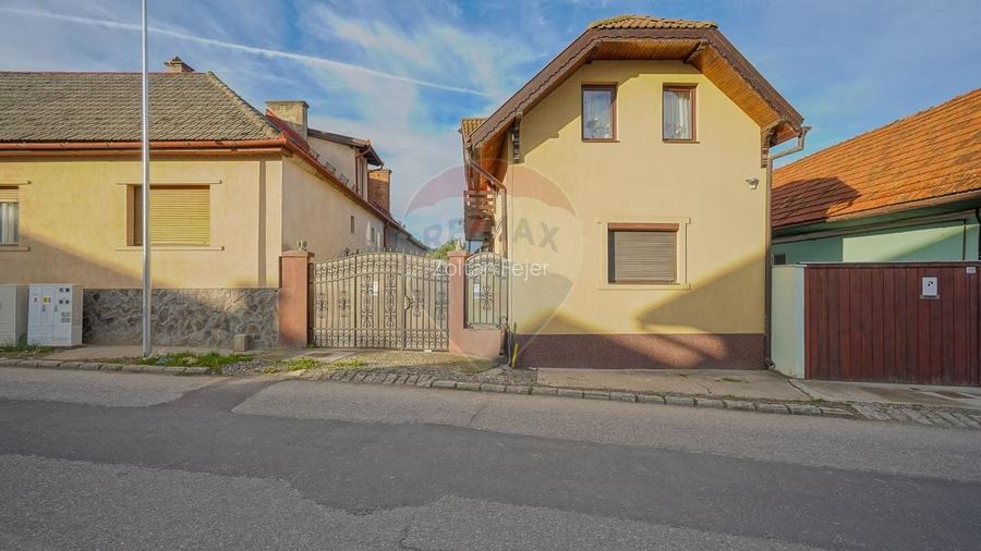 Comision 0 %! Casa de vanzare in Sacele, zona Cernatu!