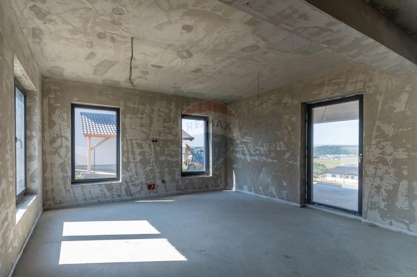 Casa cu 4 camere de vanzare, Jucu de Sus, Frasinului Nr.6 Semifinisat - 9