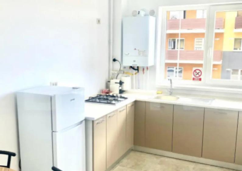 Apartament cu 3 camere, decomandat in Subcetate City Sanpe - 2