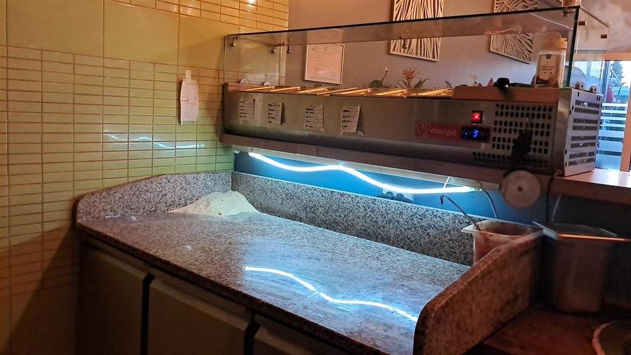 RECO afacere la cheie de tip Restaurant-Pizzerie - 1