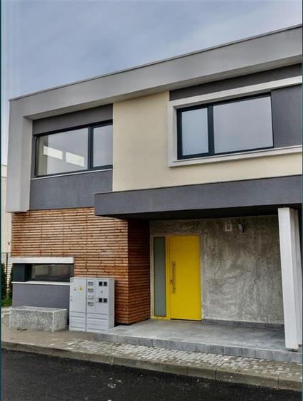 Duplex Nelocuit Bucatarie Inclusa De Vanzare Supraveghere video Brasov - 1