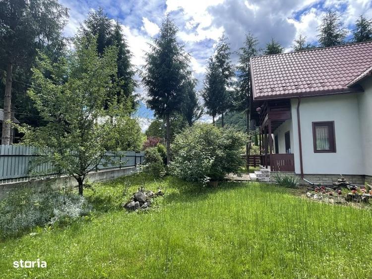 Casă cu 4 camere în Cazaci