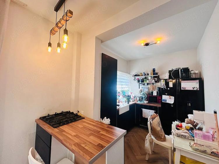 Casă cu 4 camere cu Teren 239 Mp în Central