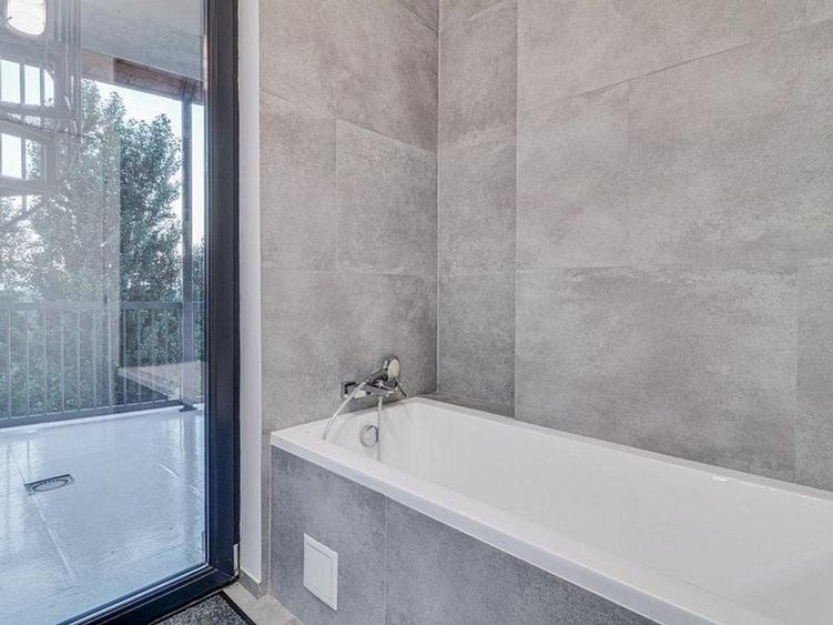 NOU!3 camere 160 mp utili, GARDEN FLOOR 80 mp, LAKE VIEW! - 20