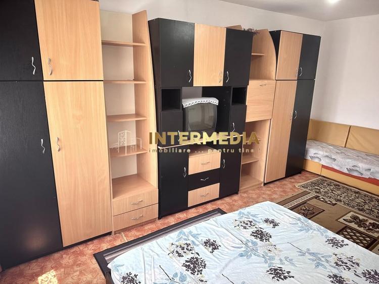 Apartament cu 2 camere decomandat, mobilat în Tolstoi