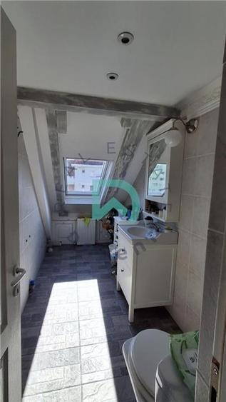 Apartament cu 5 camere decomandat, mobilat în Sub Arini