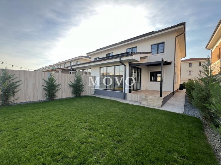 Duplex cu 5 camere cu Canalizare în Giroc