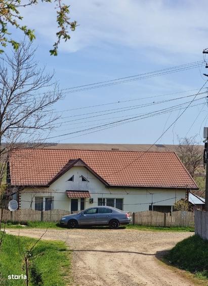 Casă cu 3 camere în Nicșeni